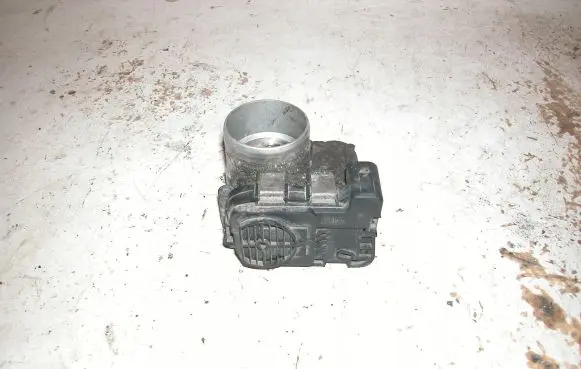 Audi A3 S3 8P Throttle body valve 03C133062A
