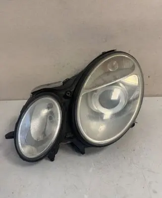 Mercedes-Benz E W211 Headlight/headlamp 15435900