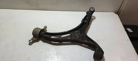 Front lower control arm/wishbone