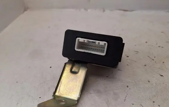 Toyota Avensis T250 Light module LCM 8996005030 3560016825