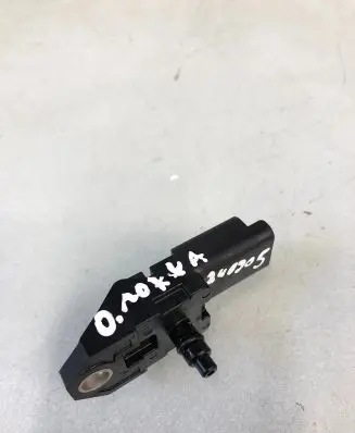 Opel Mokka B Air pressure sensor 9817007580