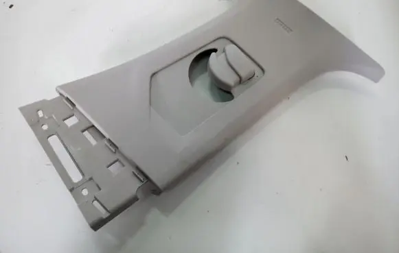 (B) pillar trim (top)