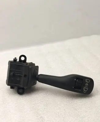 BMW 5 E39 Wiper control stalk 8363669 01204020
