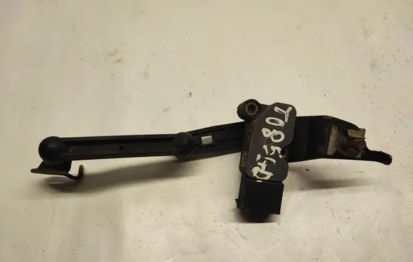 BMW X1 F48 F49 Rear air suspension level height sensor 6870200 6853714