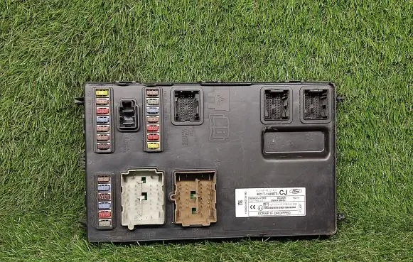 Ford Transit Comfort/convenience module 6C1T14A073CJ 5WK48948J