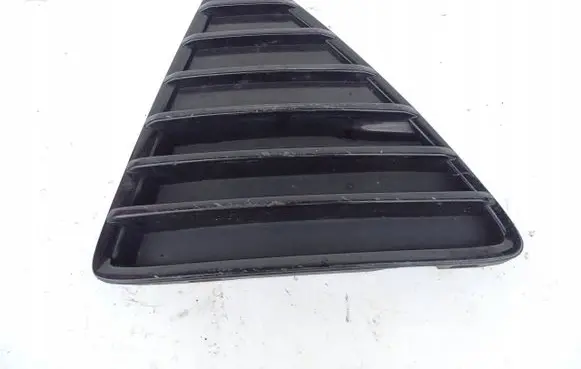 Ford Focus Front bumper lower grill BM5117K947C