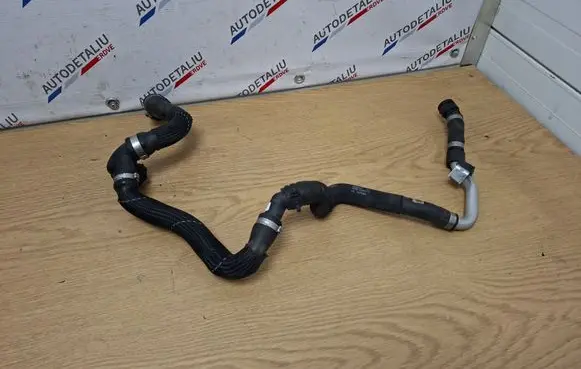 BMW X1 F48 F49 Engine coolant pipe/hose 8658488
