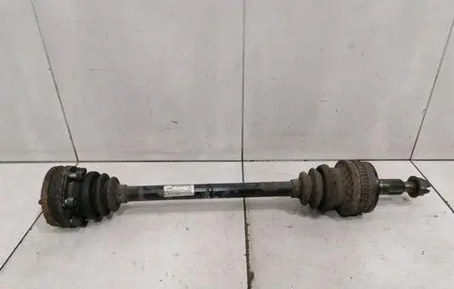 Porsche 911 996 Rear driveshaft/prop shaft 99633202410