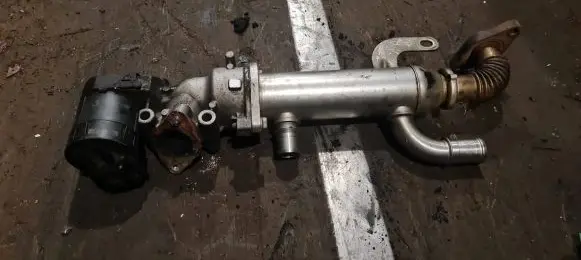 Volvo V70 EGR valve cooler 993062H