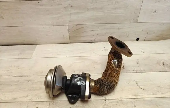 Audi A4 S4 B6 8E 8H EGR valve 059131503B