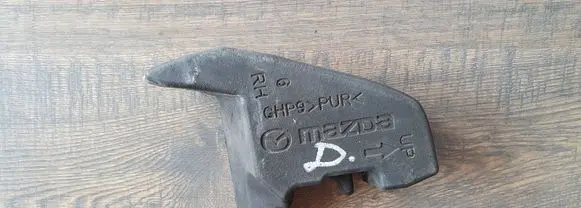 Mazda 6 Fender foam support/seal GHP9