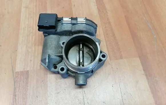 Peugeot 307 Throttle body valve 0280750085