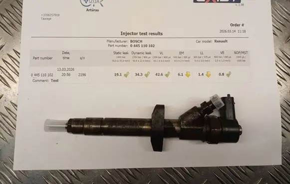 Renault Master II Fuel injector 0445110102 8200112289