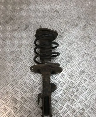Toyota Avensis T270 Front shock absorber/damper