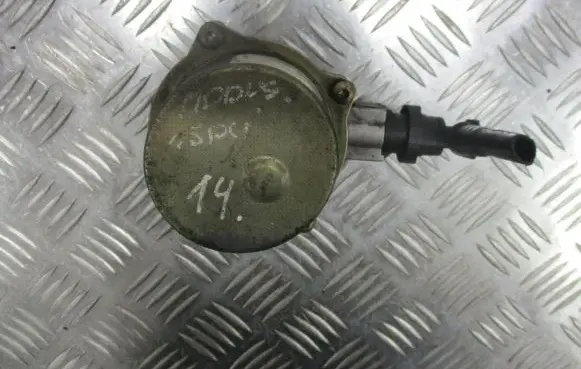 Renault Modus Vacuum pump 8200327149