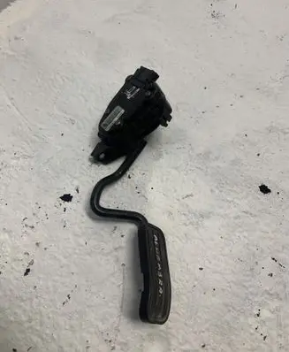 Seat Alhambra (Mk1) Accelerator throttle pedal 7M4721603D 6PV00777005HLO YM219F836GB