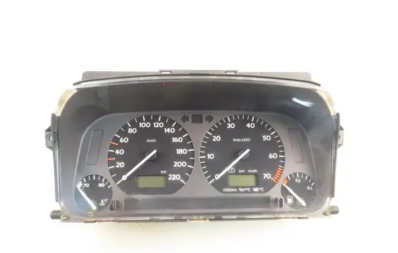 Volkswagen Golf III Speedometer (instrument cluster) 6160634001 1H0919880