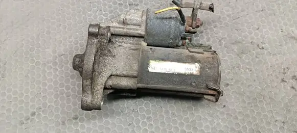 Peugeot 206 Starter motor 9648644680 D6G3 29EZ0550KK