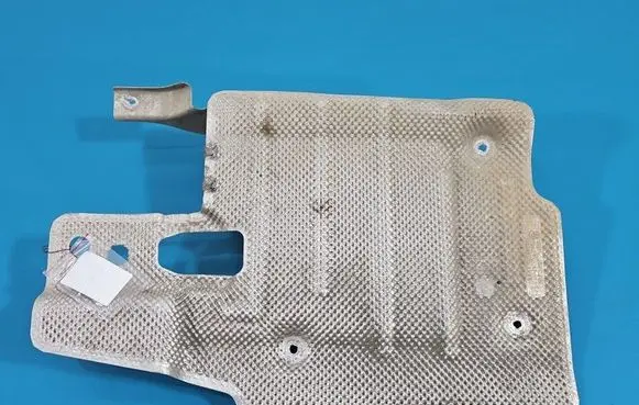 BMW i3 Center/middle under tray cover 7305659 IMPRK1578563