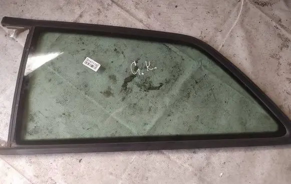 Audi A3 S3 8P Rear side window as2