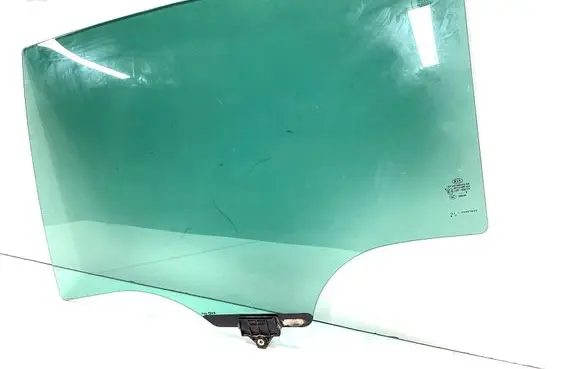 Rear door window glass