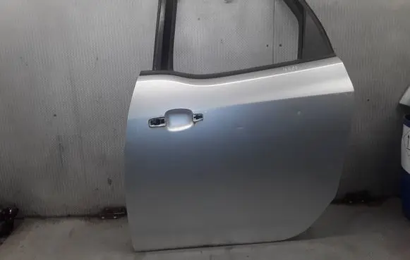 Opel Meriva B Rear door