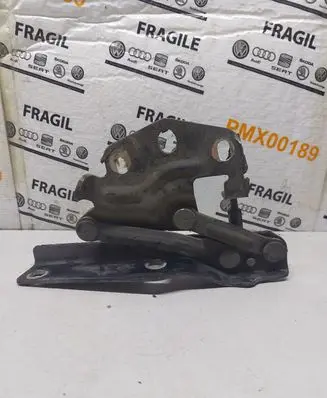 Volkswagen PASSAT B6 Engine bonnet/hood hinges 3C0823301D