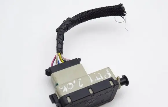 Chrysler PT Cruiser Brake pedal sensor switch 56045043AF