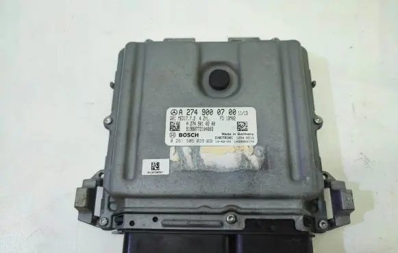 Mercedes-Benz C W204 Engine control unit/module ECU A2749000700