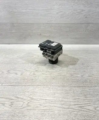 BMW 5 E60 E61 ABS Pump 6775730 6775732 0265950666