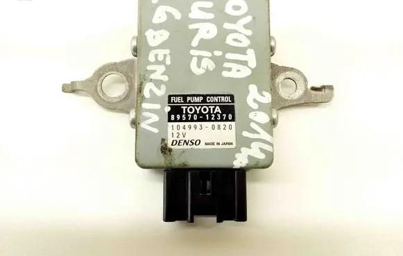 Toyota Auris E180 Fuel injection pump control unit/module 1049930820 8957012370