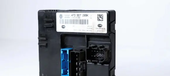 Audi A6 S6 C6 4F Comfort/convenience module 4F0907289K