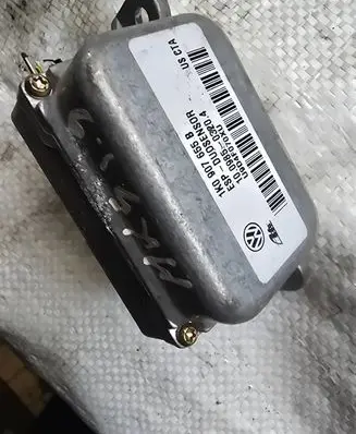Volkswagen Golf V ESP acceleration yaw rate sensor 1K0907655B U9D4F070XU 10098503204