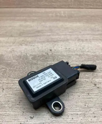 BMW 5 E39 ESP acceleration yaw rate sensor 6753694 0265005248 WithPlug