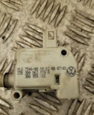 Audi A6 Allroad C5 Central locking motor 3b0862159