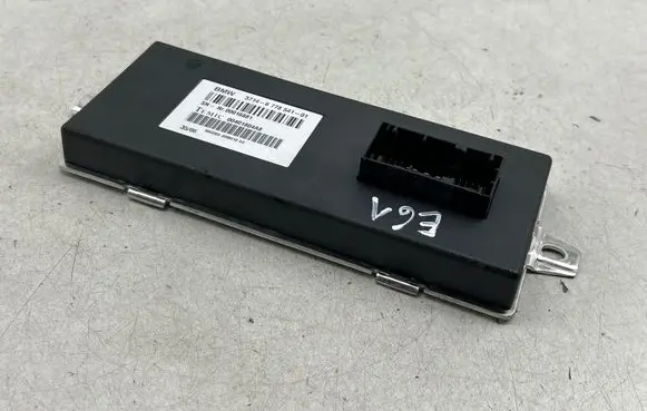 BMW 5 E60 E61 Active stabilizer control unit 6778541 00401804A8 00016881