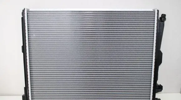 BMW M4 G82 G83 Coolant radiator 17118095283 8095283