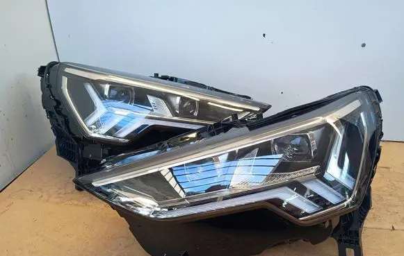 Audi Q3 F3 Headlight/headlamp 83A941035