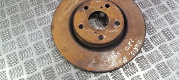 Toyota Auris 150 Front brake disc
