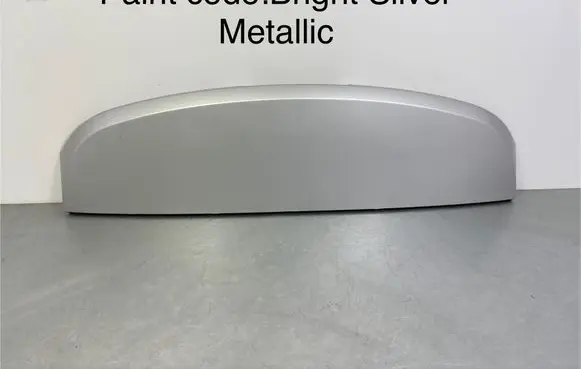 Tailgate/trunk spoiler