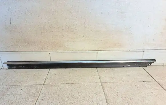 Audi A6 S6 C5 4B Rubber seal front door window/glass 4B0853283J