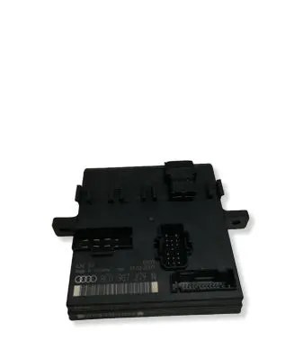 Audi A4 S4 B7 8E 8H Comfort/convenience module 8E0907279N