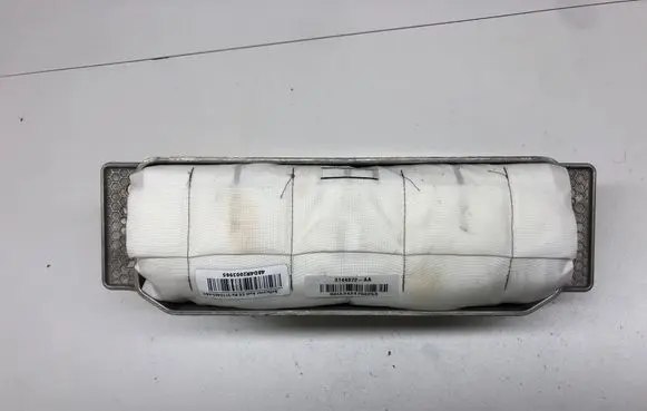 Passenger airbag