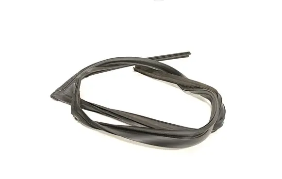Lexus GS 250 350 300H 450H Rubber seal front door window/glass 8815130210