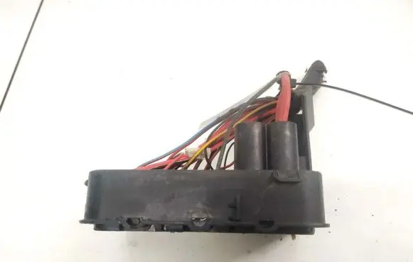 Skoda Octavia Mk2 (1Z) Fuse box set 1K0937700A 15345281