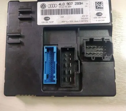 Audi Q7 4L Comfort/convenience module 4L0907298H