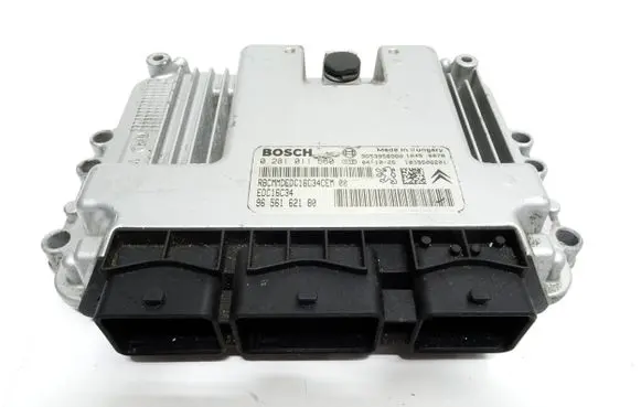 Peugeot 207 Engine control unit/module 9656162180 0281011560 BERTO