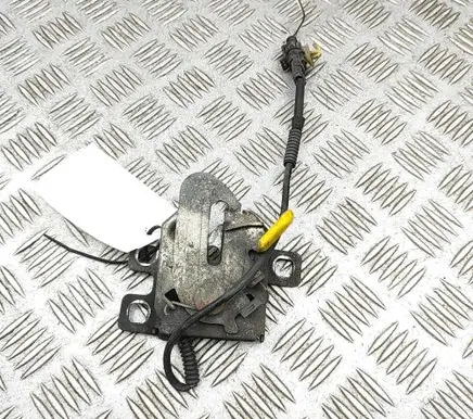 Alfa Romeo Giulietta Engine bonnet/hood lock/latch loop/hook 50509835