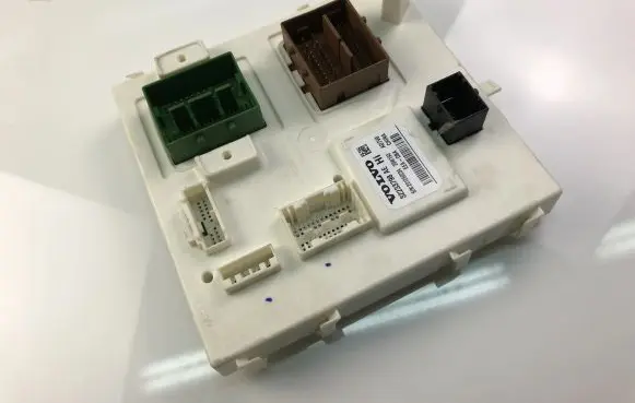 Volvo XC60 Other control units/modules 32233798AE