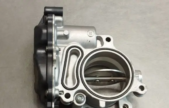 Volkswagen Touran III Throttle valve 05L128063E V29128547D 5250422